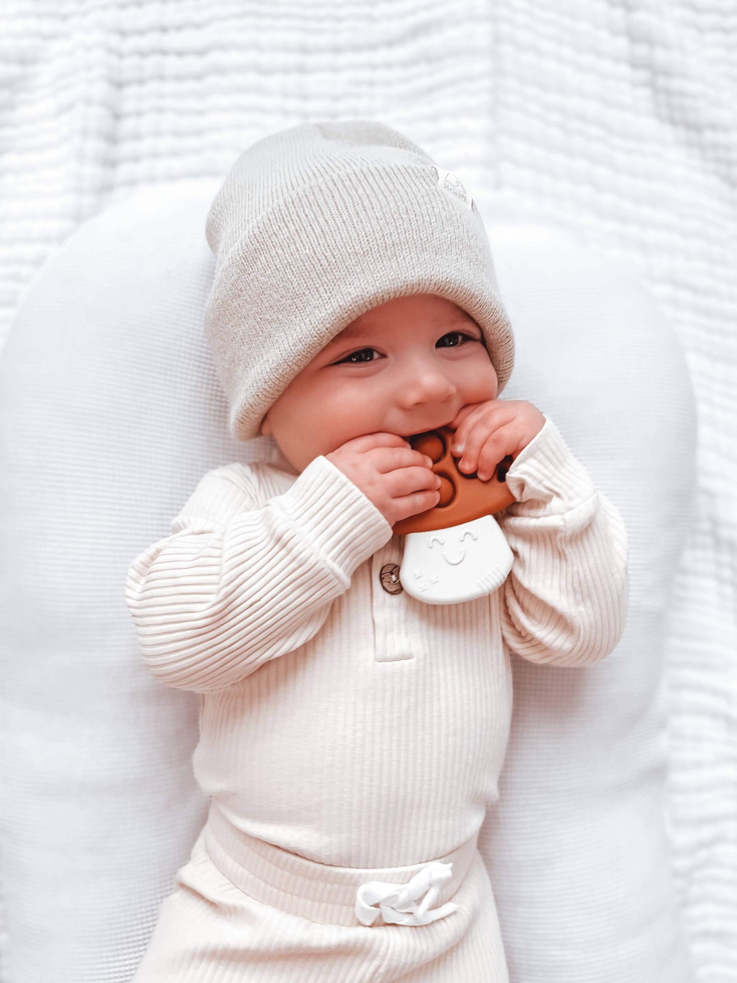 Itzy Pop™ Sensory Popper Toy: Mushroom