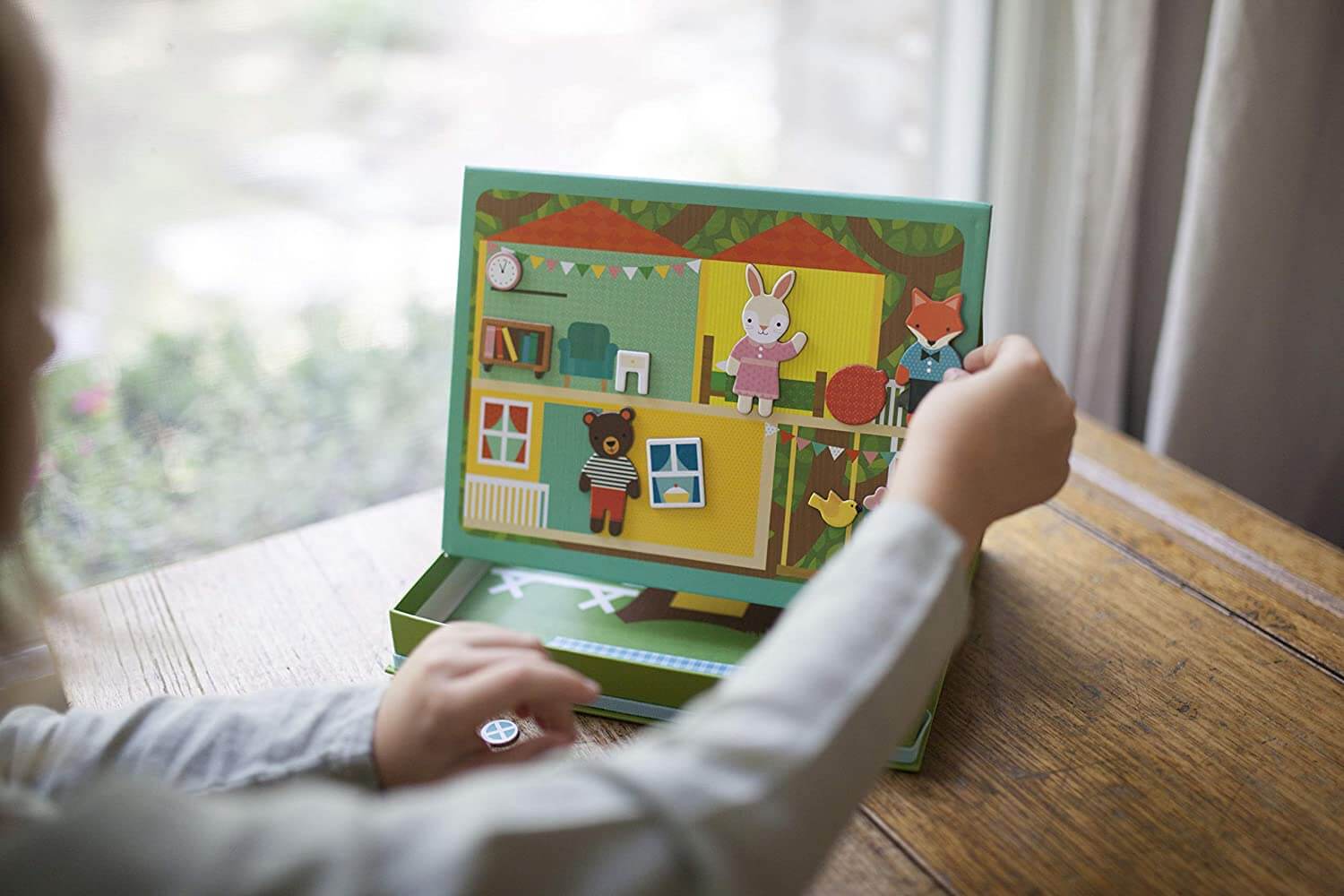 Treehouse Party Magnetic Playset, Petit Collage, eco-friendly Toys, Mountain Kids Toys