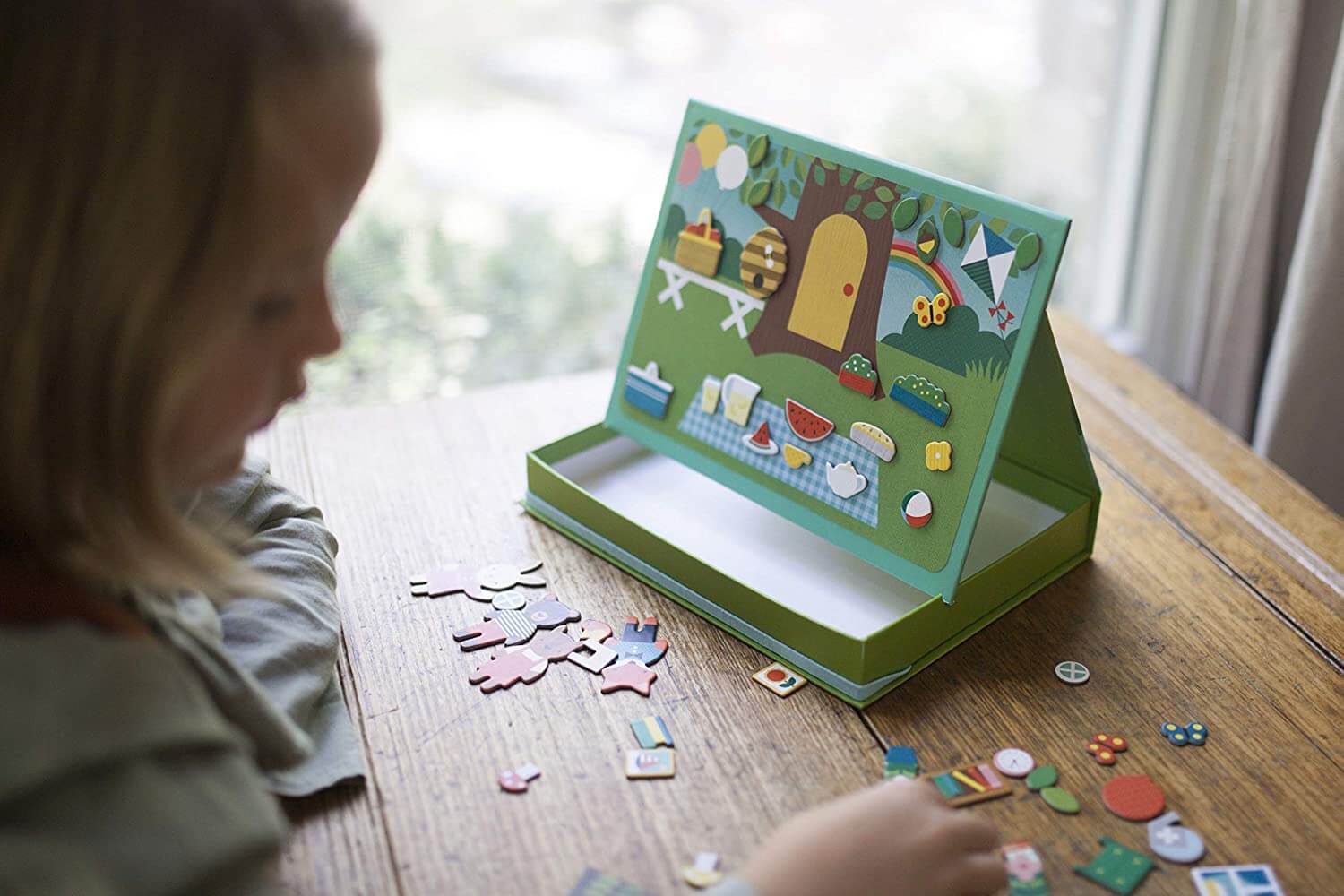 Treehouse Party Magnetic Playset, Petit Collage, eco-friendly Toys, Mountain Kids Toys