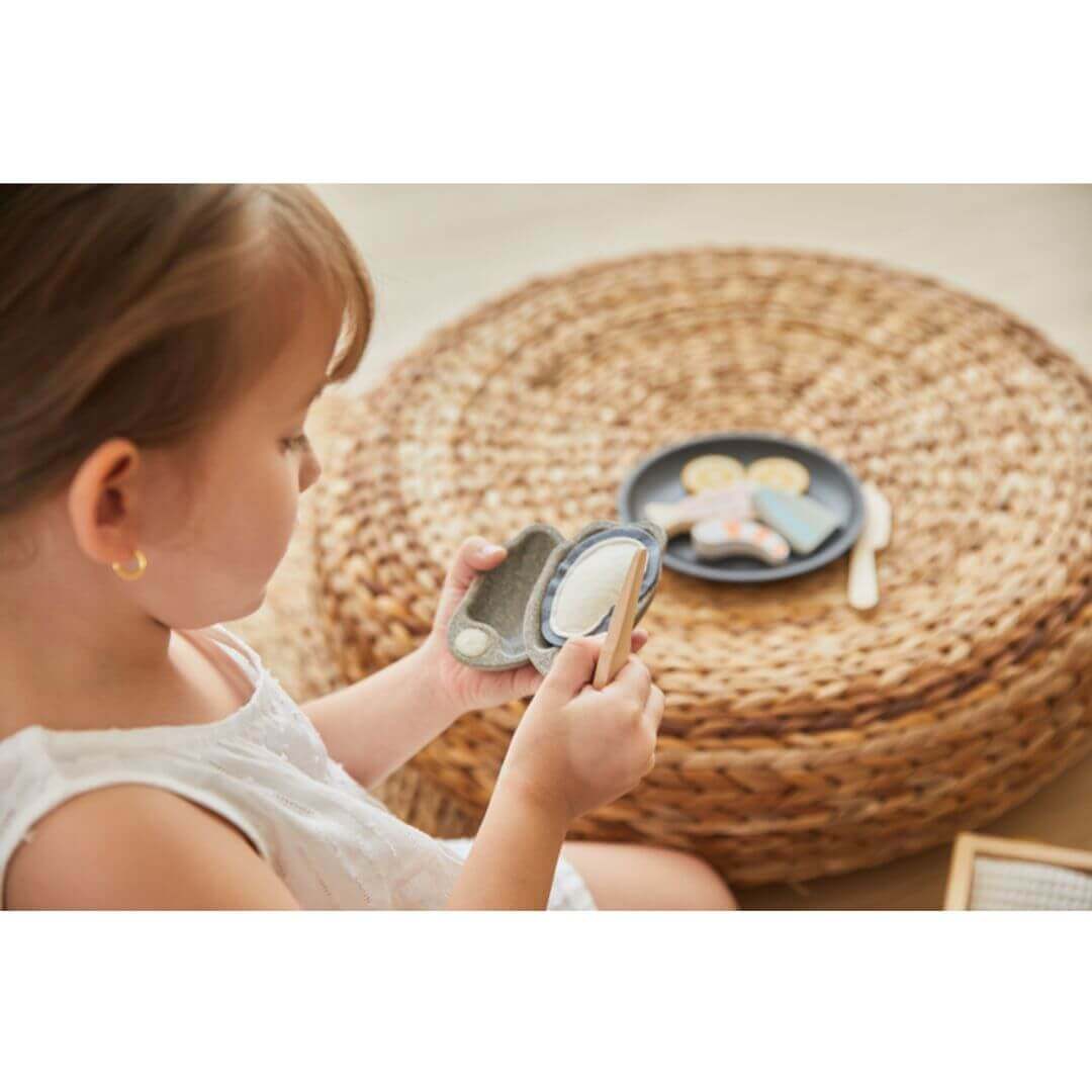Seafood Platter, PlanToys USA, eco-friendly Toys, Mountain Kids Toys