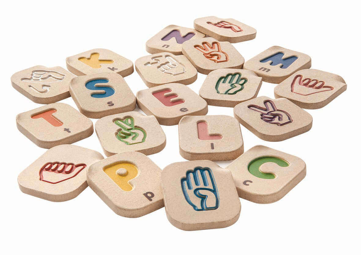 Hand Sign Alphabet, PlanToys, eco-friendly Toys, Mountain Kids Toys